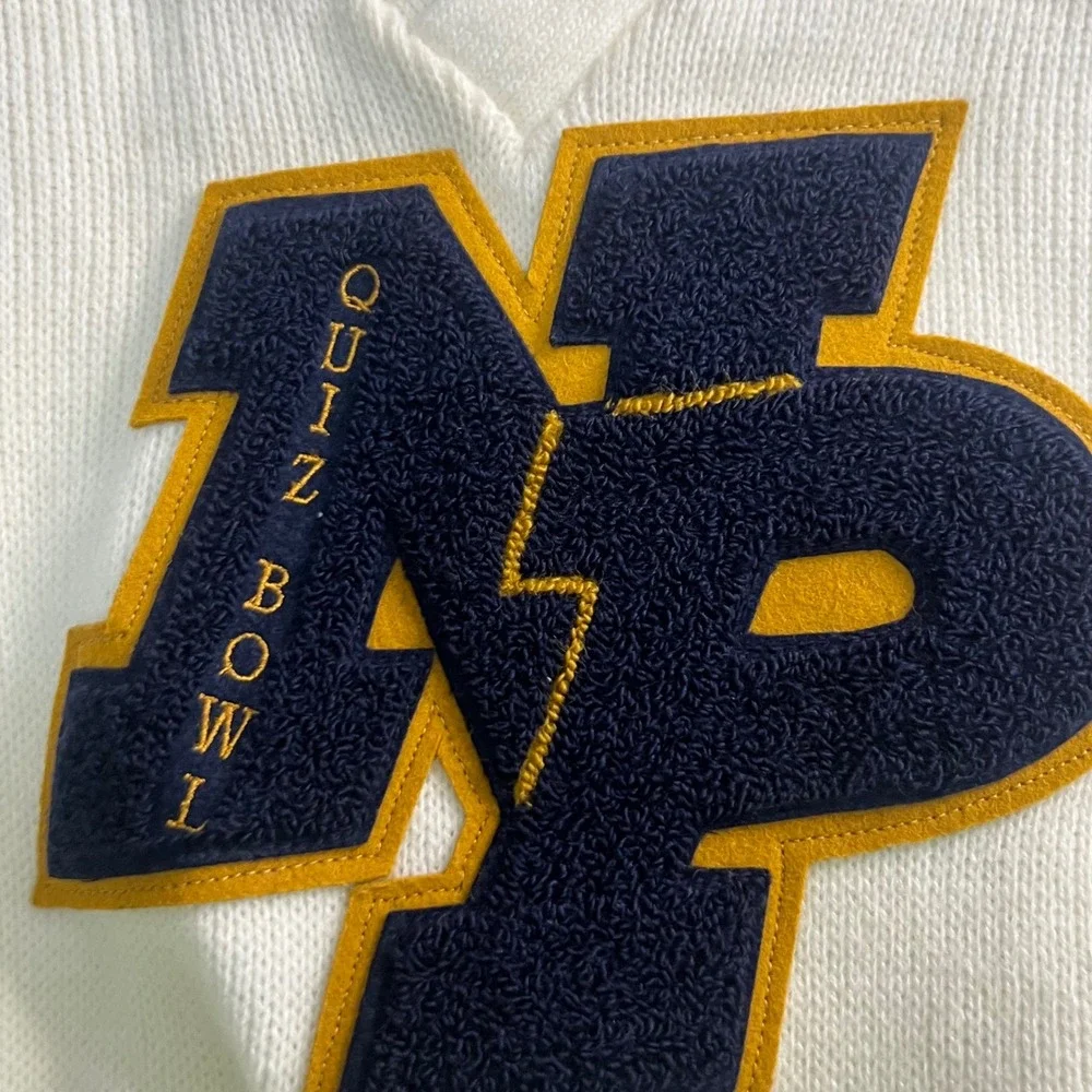 East-Tenn Letterman Sweater Mens 40 White Quiz Bowl Varsity V-Neck Tennis Collar_5